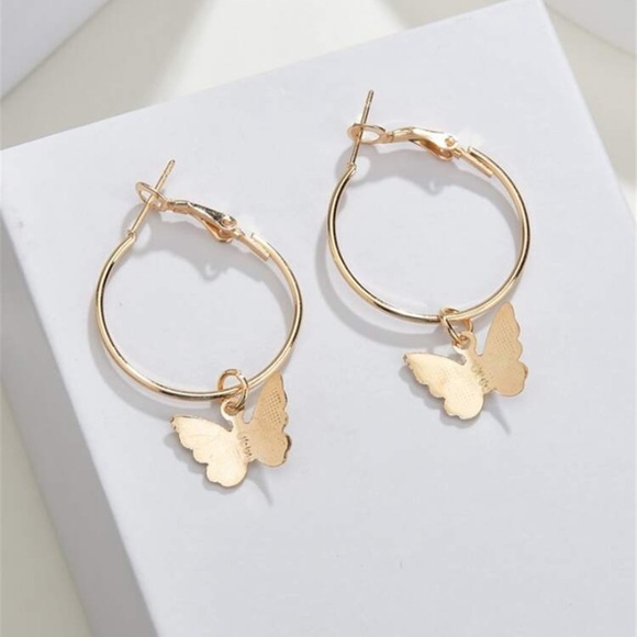 3/$30 Butterfly Earrings - Picture 2 of 2